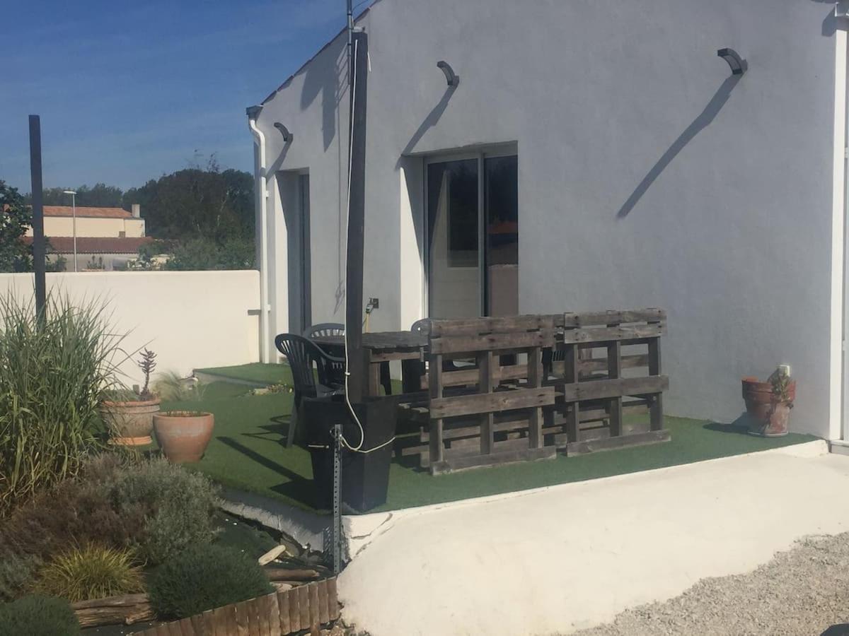 Escapade A Chaucre - St Georges - Maison Plain Pied - 3 Chambres - 7 Couchages מראה חיצוני תמונה